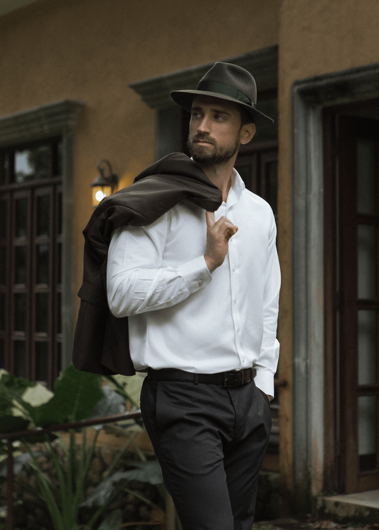 Milano White Dress Shirt - Contemporary – Non-Iron, Wrinkle-Resistant, Breathable Cotton, Tailored Fit