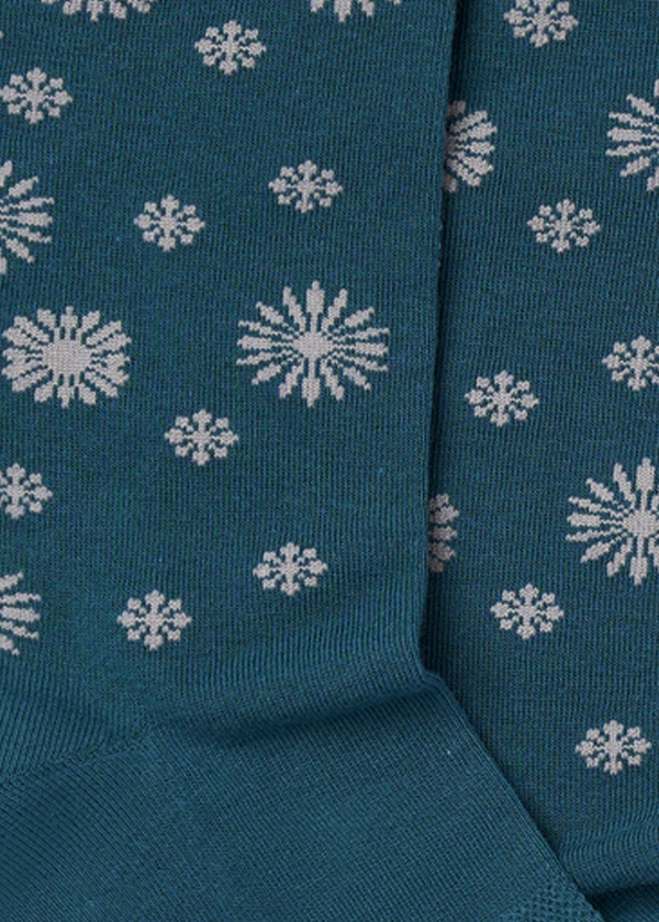 Everyday Comfort Socks | Snowflakes Pattern.