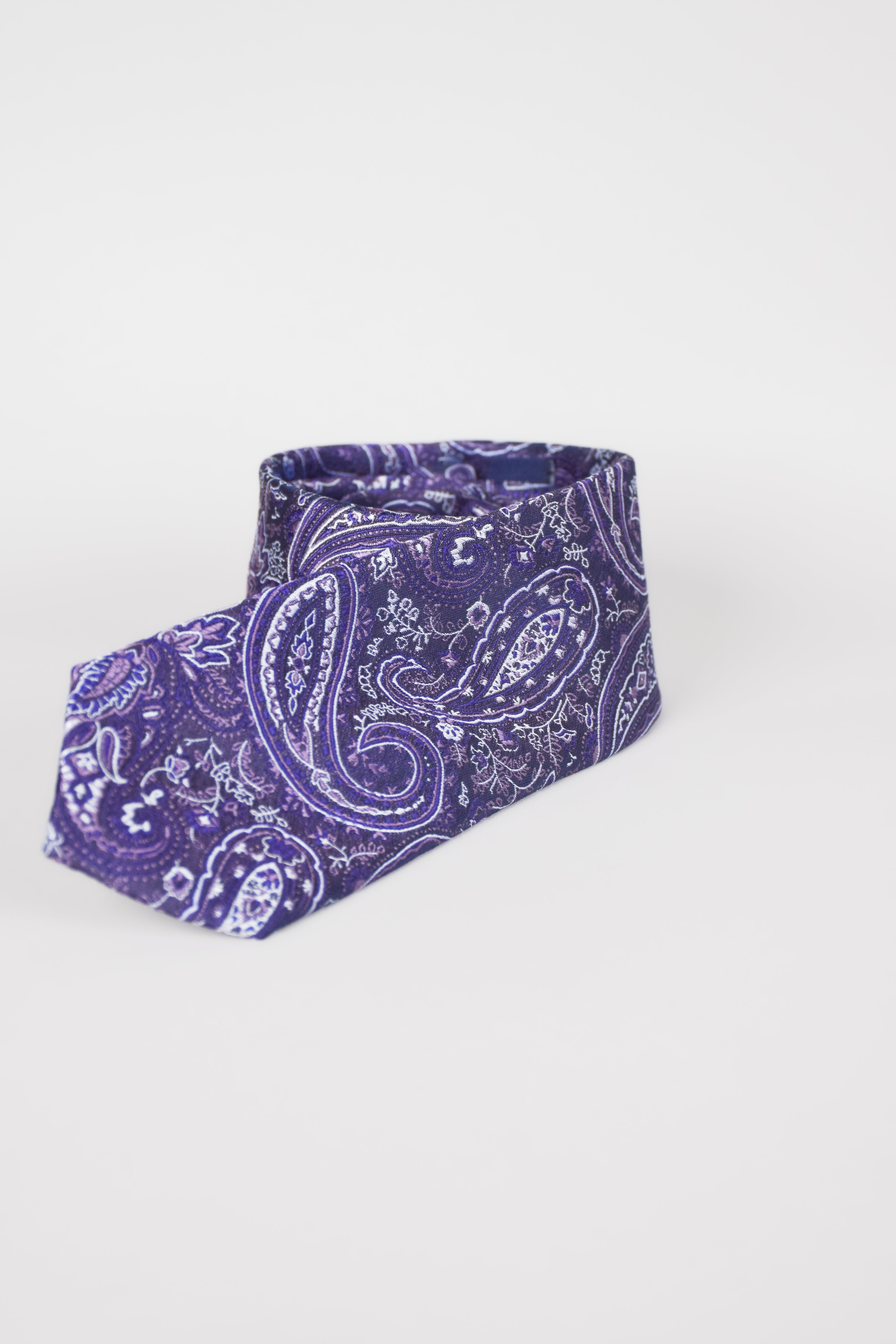 Woven Tie | Pure Silk |  Paisley Pattern - Atica Man